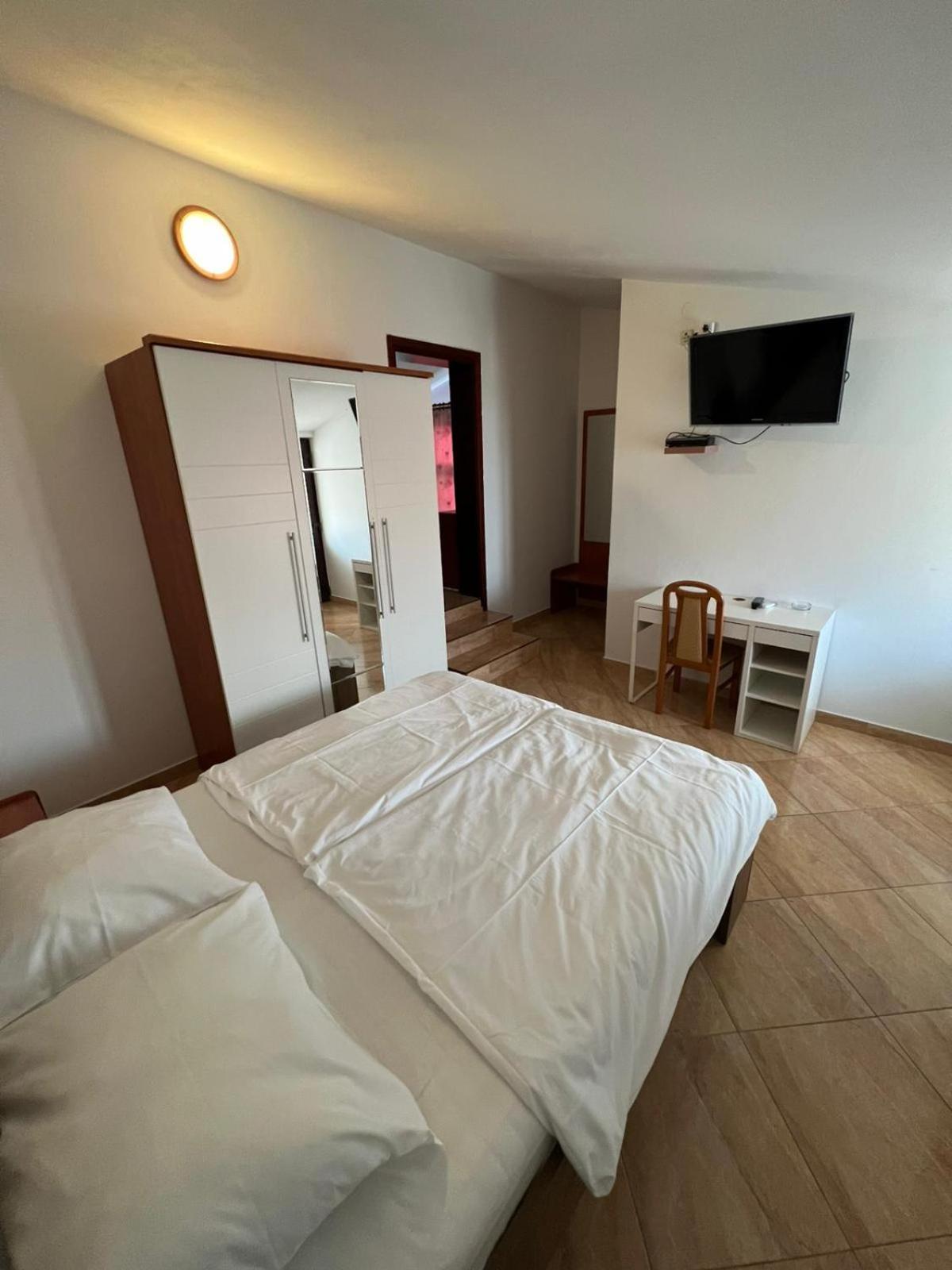 Bellevue Rooms Стара Башка Экстерьер фото
