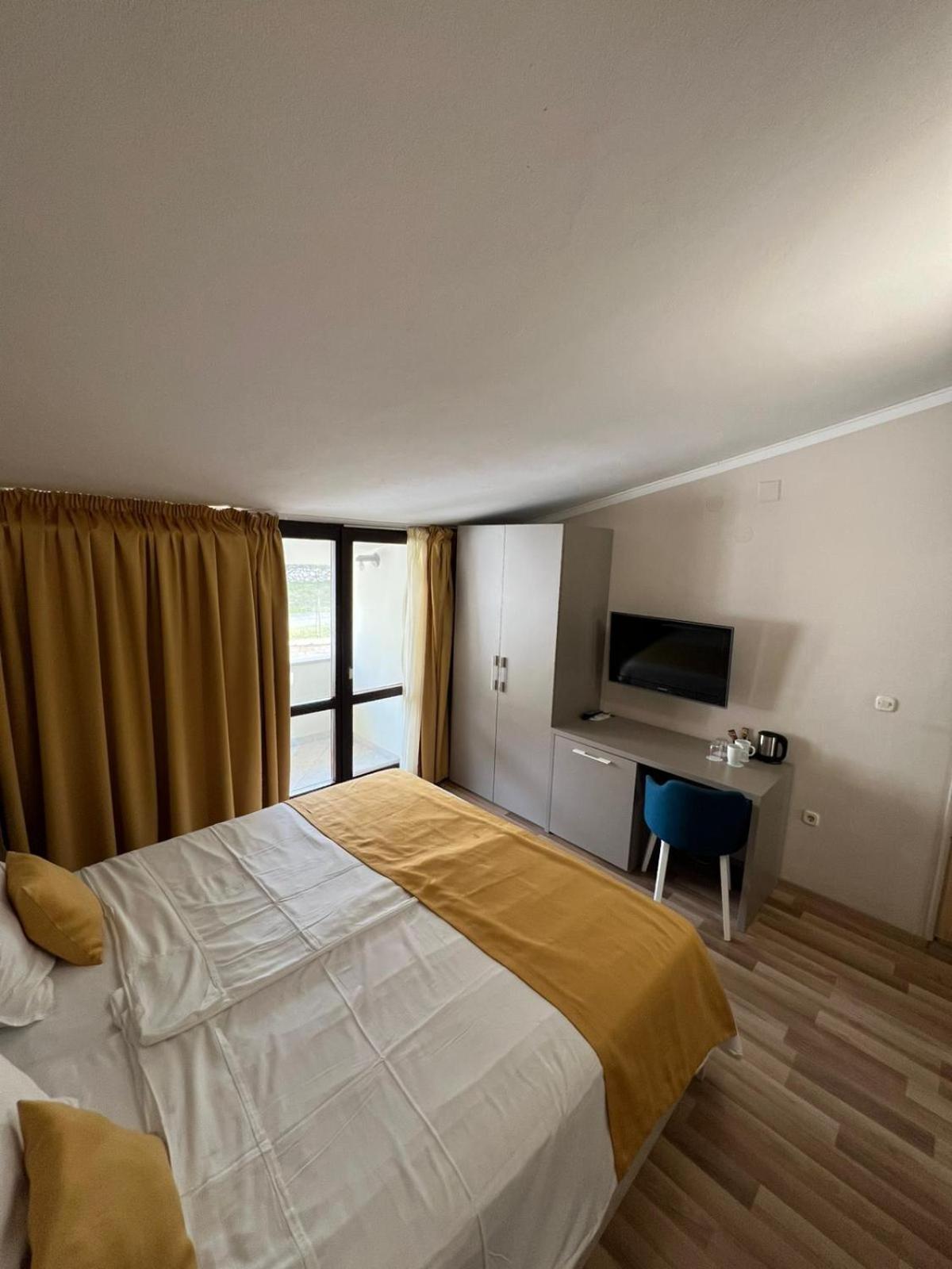 Bellevue Rooms Стара Башка Экстерьер фото