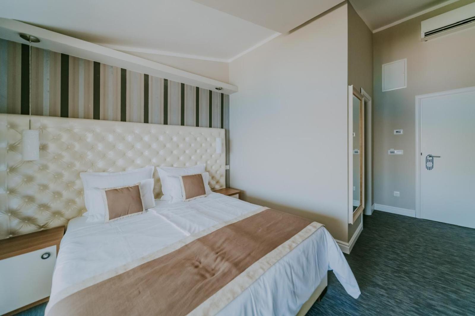 Bellevue Rooms Стара Башка Экстерьер фото