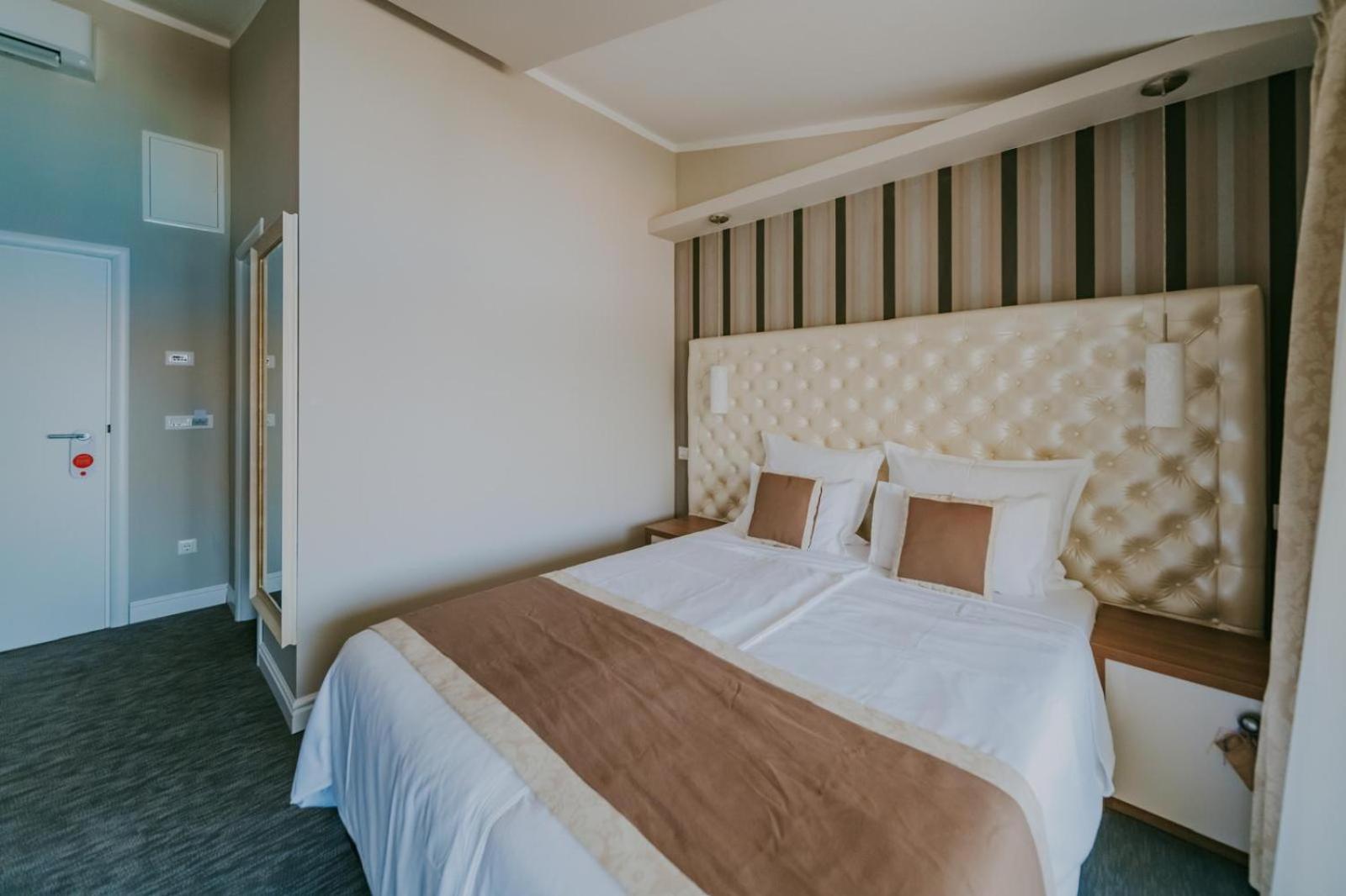 Bellevue Rooms Стара Башка Экстерьер фото